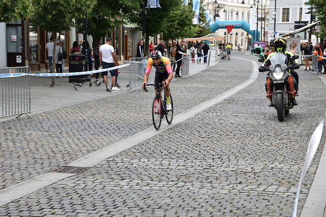 教练因扎吉 教练因扎吉